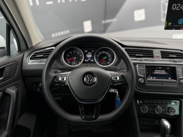 Volkswagen Tiguan II с пробегом 2017 года, цена 2 189 000 рублей, 99771 км, внедорожник, Автокод Объявления