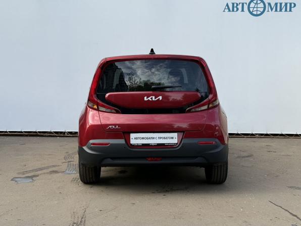 Kia Soul III Рестайлинг с пробегом 2022 года, цена 2 050 000 рублей, 32425 км, хэтчбек, Автокод Объявления