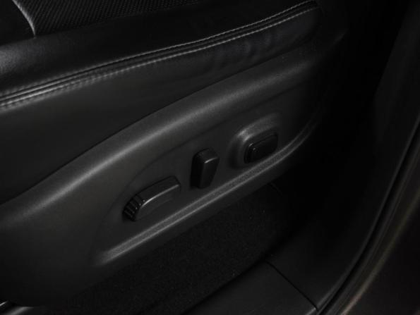 Nissan Pathfinder IV с пробегом 2015 года, цена 1 849 000 рублей, 126670 км, внедорожник, Автокод Объявления