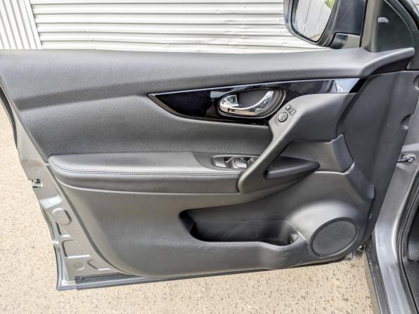 Nissan Qashqai II с пробегом 2015 года, цена 1 685 000 рублей, 110446 км, внедорожник, Автокод Объявления
