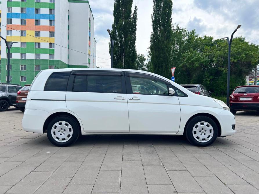 Toyota ISis I Рестайлинг Стерлитамак  - изображение 8