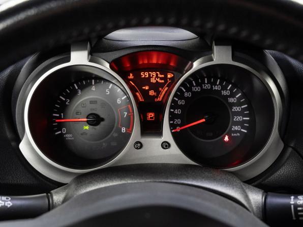 Nissan Juke I Рестайлинг с пробегом 2018 года, цена 1 699 000 рублей, 59795 км, внедорожник, Автокод Объявления