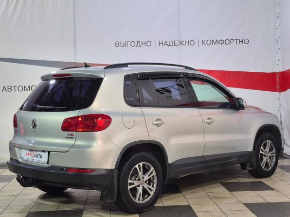 Volkswagen Tiguan I Рестайлинг с пробегом 2013 года, цена 1 100 000 рублей, 158000 км, внедорожник, Автокод Объявления