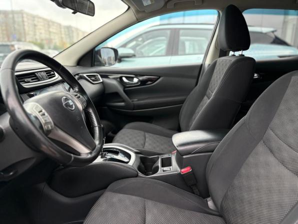 Nissan Qashqai II с пробегом 2017 года, цена 1 622 000 рублей, 160616 км, внедорожник, Автокод Объявления