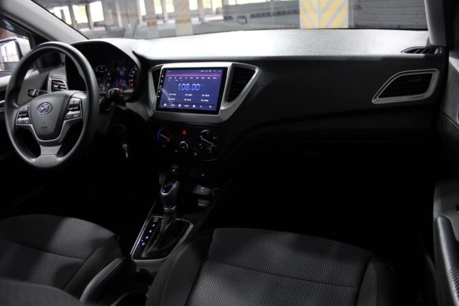 Hyundai Solaris II Рестайлинг с пробегом 2021 года, цена 1 790 000 рублей, 43176 км, седан, Автокод Объявления