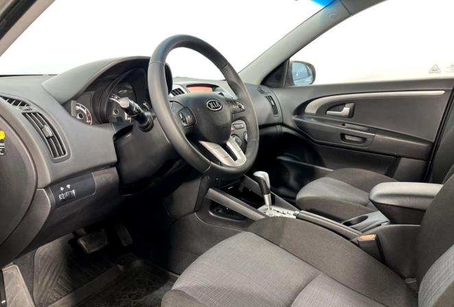 Kia Ceed I Рестайлинг с пробегом 2010 года, цена 830 000 рублей, 182993 км, универсал, Автокод Объявления