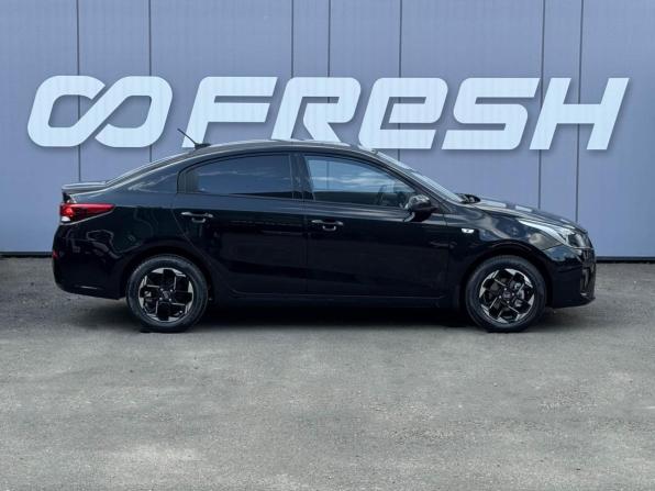 Kia Rio IV с пробегом 2020 года, цена 1 529 000 рублей, 131281 км, седан, Автокод Объявления
