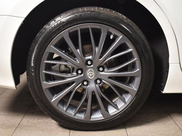 Toyota Camry VIII (XV70) с пробегом 2019 года, цена 2 649 995 рублей, 145861 км, седан, Автокод Объявления