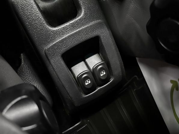 Renault Sandero I с пробегом 2011 года, цена 675 000 рублей, 211742 км, хэтчбек, Автокод Объявления