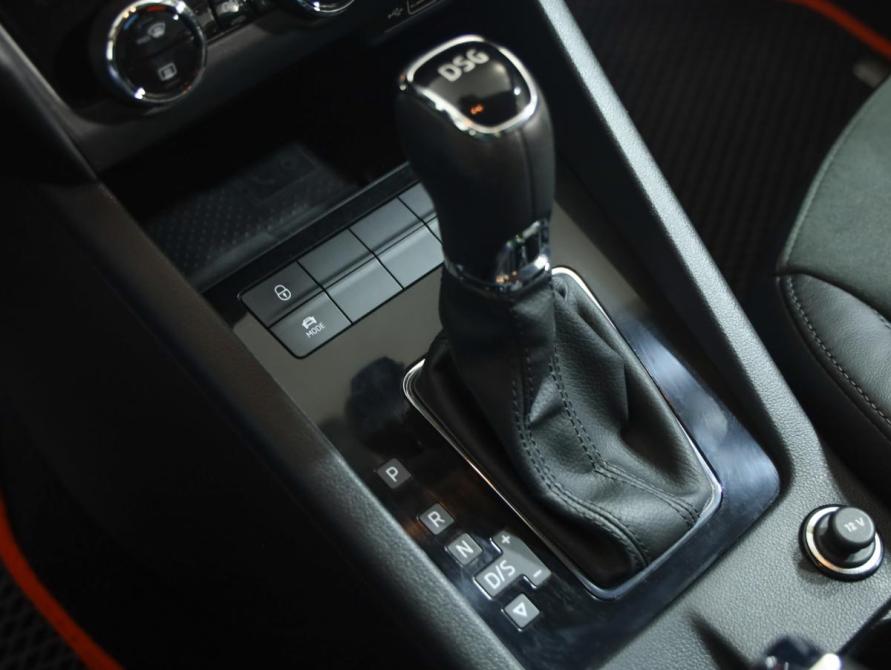 Skoda Octavia III (A7) Рестайлинг Санкт-Петербург  - изображение 17