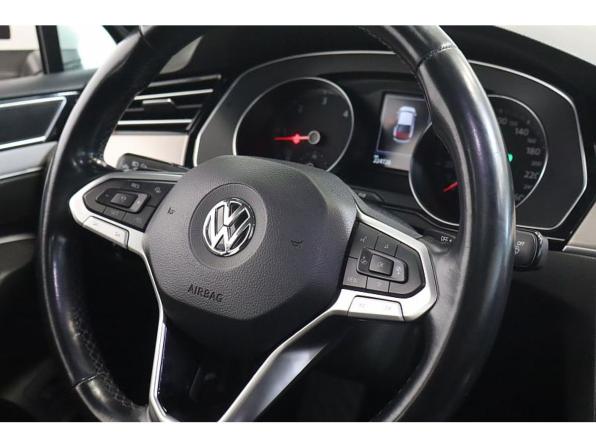 Volkswagen Passat B8 Рестайлинг с пробегом 2020 года, цена 3 187 800 рублей, 224724 км, седан, Автокод Объявления