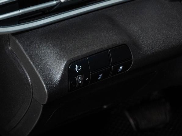 Hyundai Elantra VII (CN7) Рестайлинг с пробегом 2023 года, цена 2 127 000 рублей, 69905 км, седан, Автокод Объявления