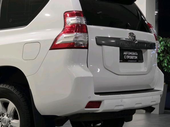 Toyota Land Cruiser Prado 150 Series Рестайлинг 1 с пробегом 2014 года, цена 3 250 000 рублей, 229534 км, внедорожник, Автокод Объявления