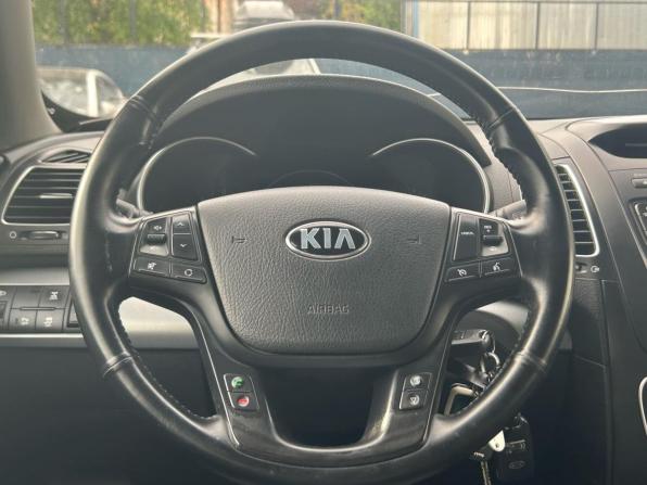 Kia Sorento II Рестайлинг с пробегом 2012 года, цена 1 635 000 рублей, 175628 км, внедорожник, Автокод Объявления