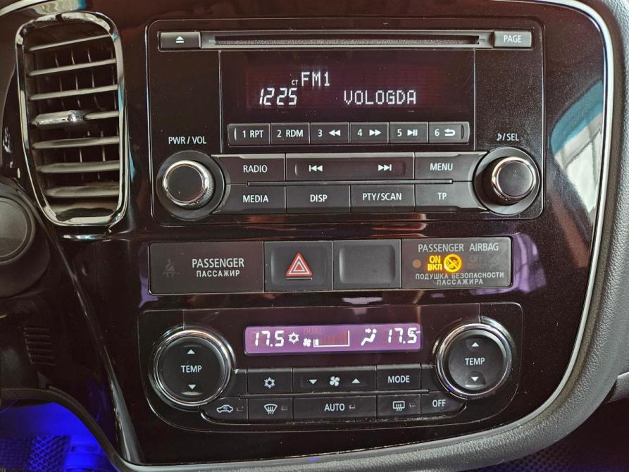 Mitsubishi Outlander III Рестайлинг 2 Вологда  - изображение 14