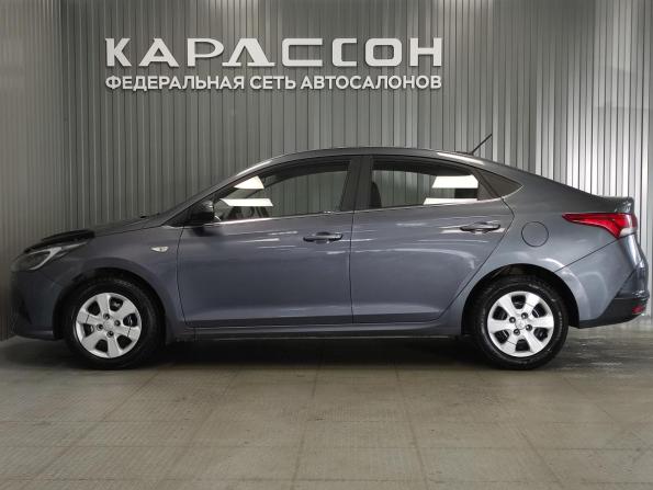Hyundai Solaris II Рестайлинг с пробегом 2021 года, цена 1 367 000 рублей, 55255 км, седан, Автокод Объявления