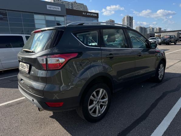Ford Kuga II Рестайлинг с пробегом 2018 года, цена 1 765 000 рублей, 91380 км, внедорожник, Автокод Объявления