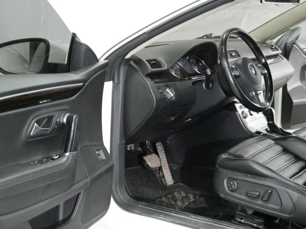 Volkswagen Passat CC I Рестайлинг с пробегом 2014 года, цена 1 670 000 рублей, 171149 км, седан, Автокод Объявления