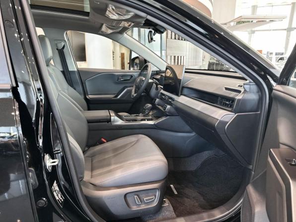 Toyota RAV4 VI (XA60) с пробегом 2026 года, цена 4 399 000 рублей, 25 км, внедорожник, Автокод Объявления