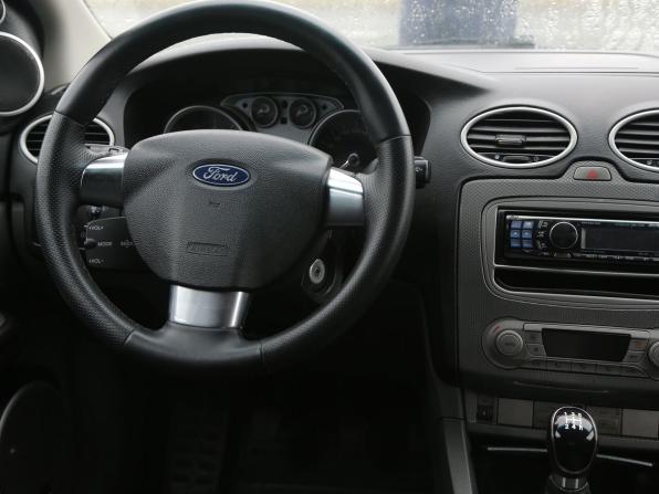 Ford Focus II Рестайлинг с пробегом 2009 года, цена 473 000 рублей, 320000 км, хэтчбек, Автокод Объявления