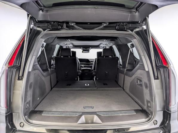 Cadillac Escalade V с пробегом 2021 года, цена 7 300 000 рублей, 167430 км, внедорожник, Автокод Объявления