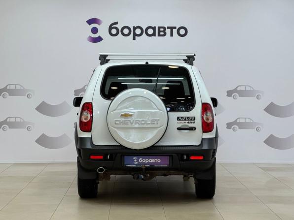 Chevrolet Niva I Рестайлинг с пробегом 2019 года, цена 860 000 рублей, 99878 км, внедорожник, Автокод Объявления