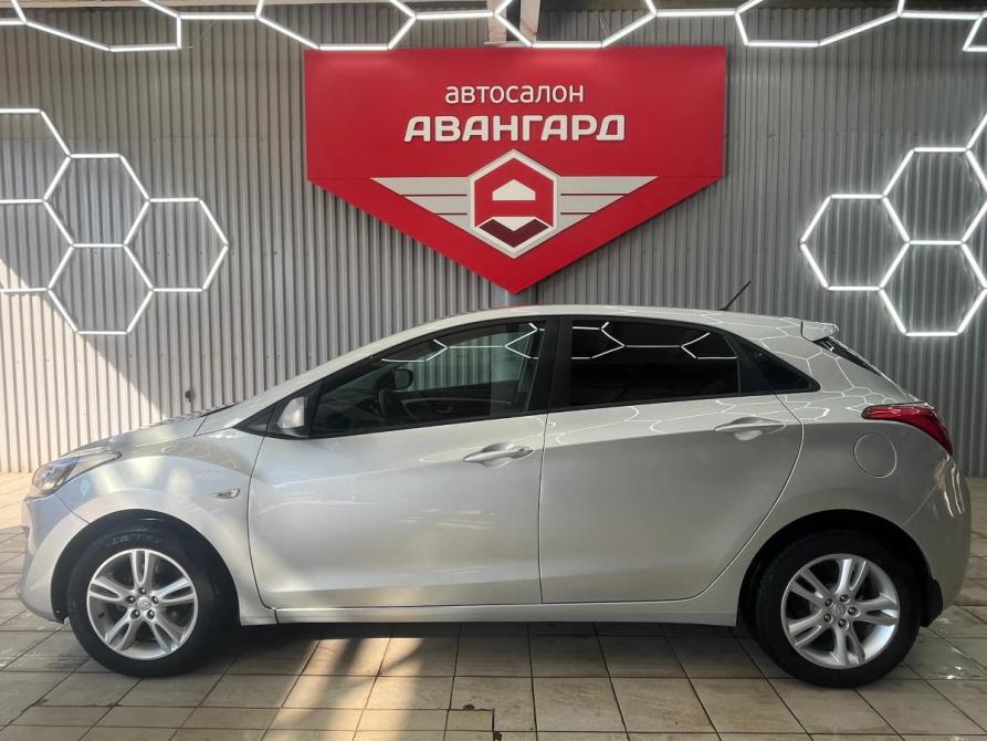 Hyundai i30 II Альметьевск  - изображение 4