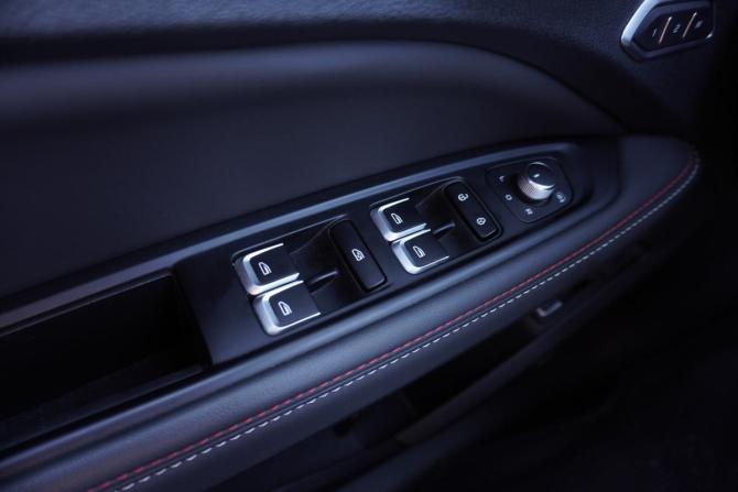 Geely Tugella I Рестайлинг с пробегом 2024 года, цена 3 079 000 рублей, 19181 км, внедорожник, Автокод Объявления