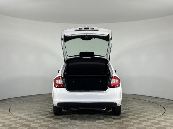 Skoda Rapid I Рестайлинг с пробегом 2019 года, цена 1 297 000 рублей, 96610 км, лифтбек, Автокод Объявления