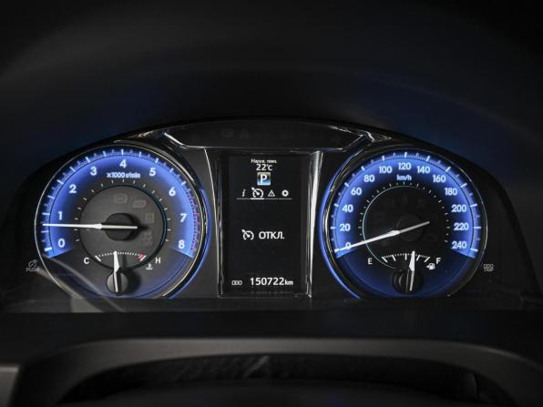 Toyota Camry VII (XV50) Рестайлинг с пробегом 2017 года, цена 1 960 000 рублей, 150722 км, седан, Автокод Объявления
