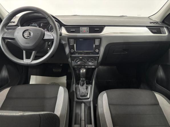 Skoda Rapid I Рестайлинг с пробегом 2019 года, цена 1 545 000 рублей, 19152 км, лифтбек, Автокод Объявления