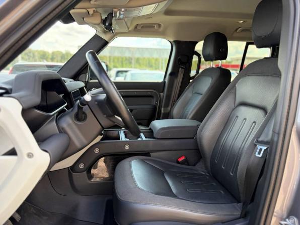 Land Rover Defender II с пробегом 2020 года, цена 4 250 000 рублей, 121251 км, внедорожник, Автокод Объявления