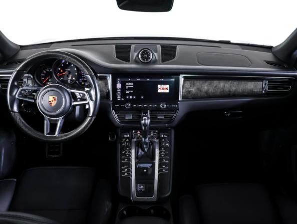 Porsche Macan I Рестайлинг с пробегом 2019 года, цена 5 590 000 рублей, 52123 км, внедорожник, Автокод Объявления