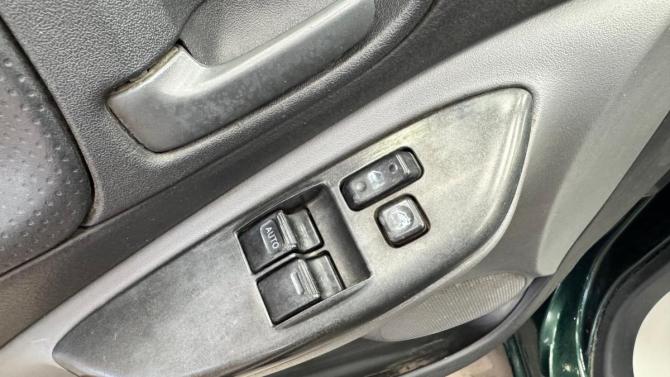 Toyota Yaris I с пробегом 1999 года, цена 169 000 рублей, 143855 км, хэтчбек, Автокод Объявления