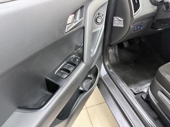 Hyundai Creta I Рестайлинг с пробегом 2020 года, цена 1 599 000 рублей, 67615 км, внедорожник, Автокод Объявления