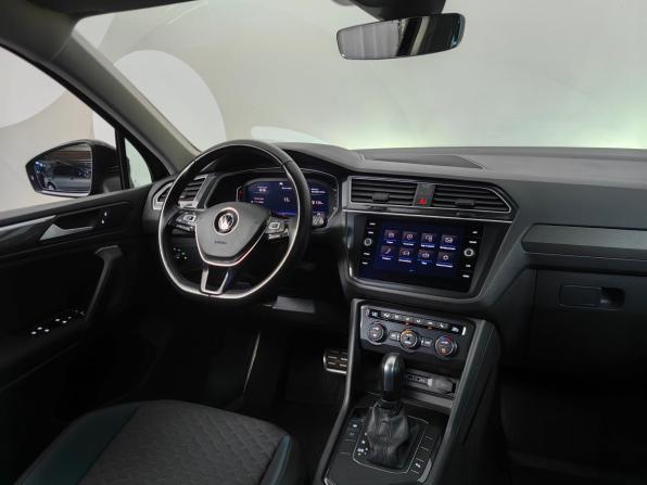 Volkswagen Tiguan II с пробегом 2020 года, цена 2 555 000 рублей, 71745 км, внедорожник, Автокод Объявления