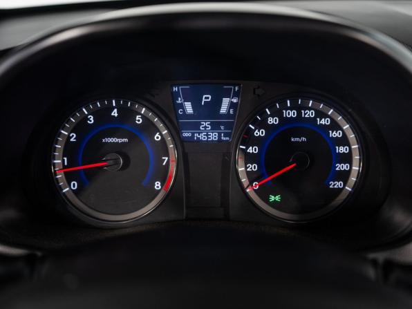 Hyundai Solaris I с пробегом 2013 года, цена 795 000 рублей, 146372 км, седан, Автокод Объявления