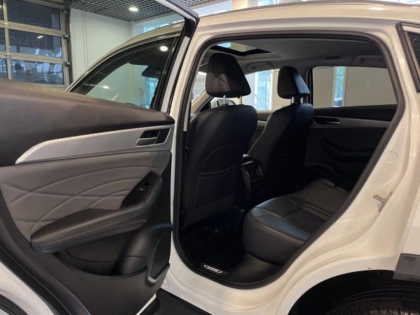 Haval F7x I Рестайлинг с пробегом 2022 года, цена 2 430 000 рублей, 42947 км, внедорожник, Автокод Объявления
