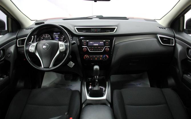 Nissan Qashqai II с пробегом 2018 года, цена 1 798 600 рублей, 84620 км, внедорожник, Автокод Объявления