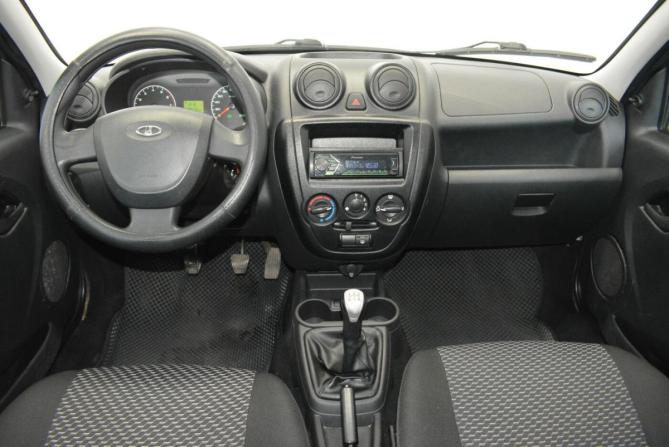 Lada (ВАЗ) Granta I с пробегом 2018 года, цена 519 000 рублей, 100000 км, седан, Автокод Объявления