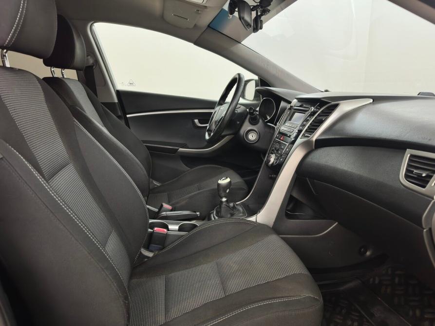 Hyundai i30 II Москва  - изображение 10