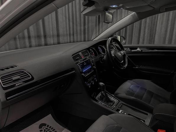 Volkswagen Golf VII с пробегом 2014 года, цена 1 180 000 рублей, 127000 км, универсал, Автокод Объявления