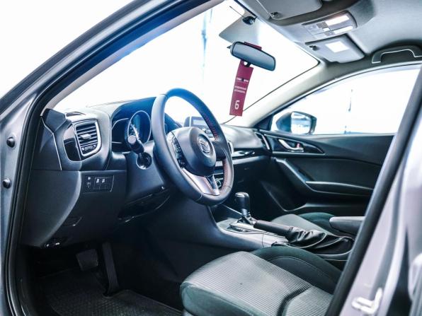 Mazda 3 II (BL) Рестайлинг с пробегом 2013 года, цена 1 245 000 рублей, 113989 км, седан, Автокод Объявления