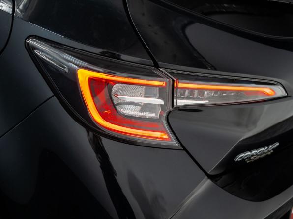 Toyota Corolla XII (E210) с пробегом 2020 года, цена 1 900 000 рублей, 35227 км, хэтчбек, Автокод Объявления