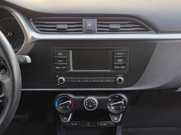 Kia Rio IV Рестайлинг с пробегом 2021 года, цена 1 612 000 рублей, 110882 км, хэтчбек, Автокод Объявления