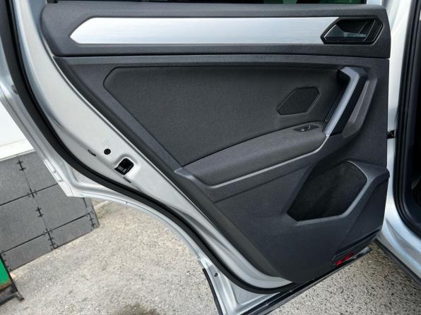 Volkswagen Tiguan II с пробегом 2018 года, цена 2 200 000 рублей, 123753 км, внедорожник, Автокод Объявления