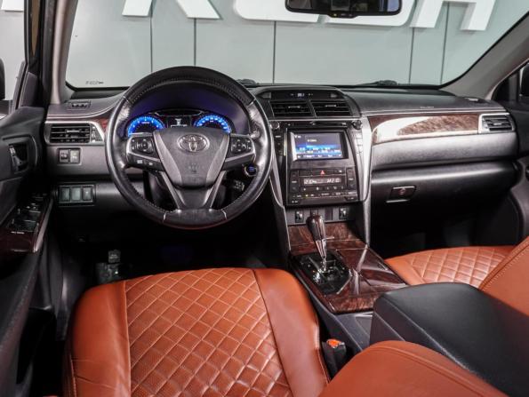 Toyota Camry VII (XV50) Рестайлинг с пробегом 2015 года, цена 1 899 000 рублей, 202164 км, седан, Автокод Объявления