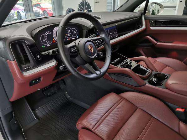 Porsche Cayenne III Рестайлинг с пробегом 2024 года, цена 14 900 000 рублей, 16857 км, внедорожник, Автокод Объявления