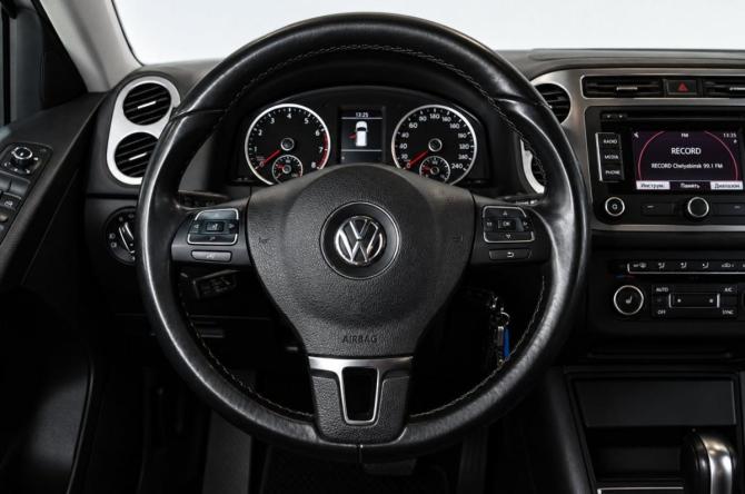 Volkswagen Tiguan I Рестайлинг с пробегом 2013 года, цена 1 679 000 рублей, 209000 км, внедорожник, Автокод Объявления
