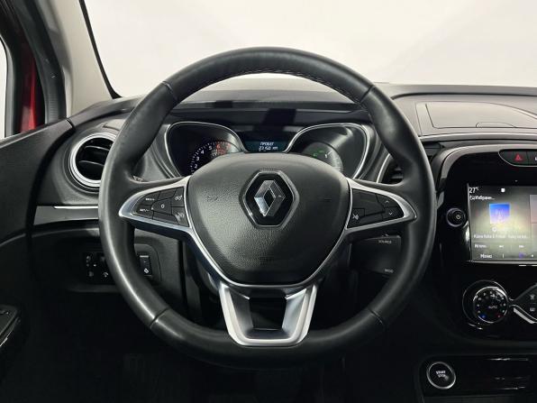 Renault Kaptur I Рестайлинг с пробегом 2021 года, цена 1 705 000 рублей, 52851 км, внедорожник, Автокод Объявления